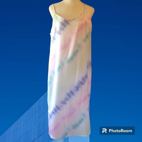 NWOT OnTwelfth Satiny Watercolor Slip Dress Size Large - Picture 1 of 7